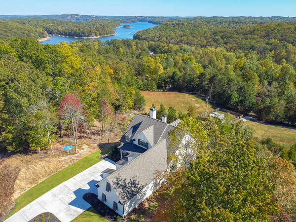 Custom Home in The Reserve Club & Marina. Image number 32